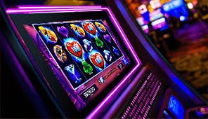 Berbagai kategori permainan slot dalam Fishing Arcade dengan tingkat volatilitas berbeda